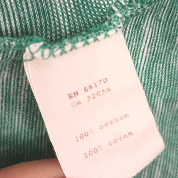 Anthropologie Little Yellow Button Cotton Top in Green Size Large 💚 - Picture 7 of 7